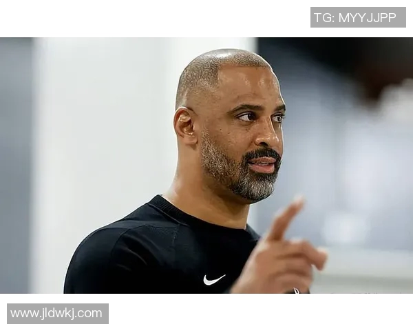 得到了主教练和核心球员的认可，火箭侧翼新援的努力得到了回报？